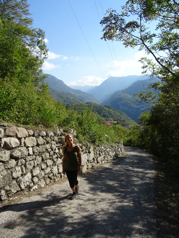 Giro del Monteghello -  sentiero F1 (Rovereto)